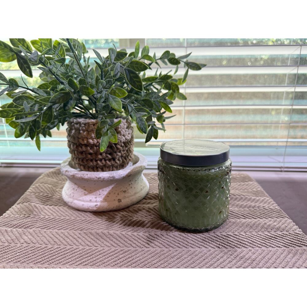 Gold Canyon Candle Med 16oz Coconut Blossoms Highly Scented Candle Hard to Find